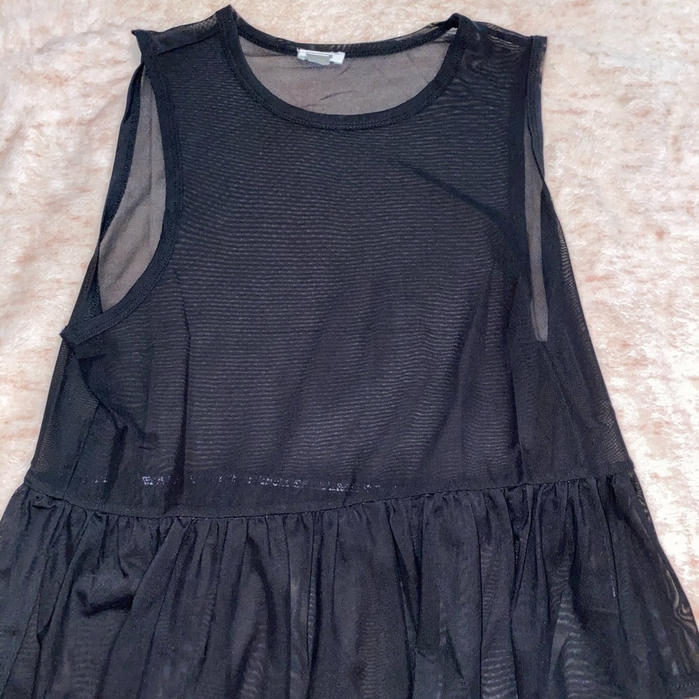 💗 3/$20 garage mesh tank top